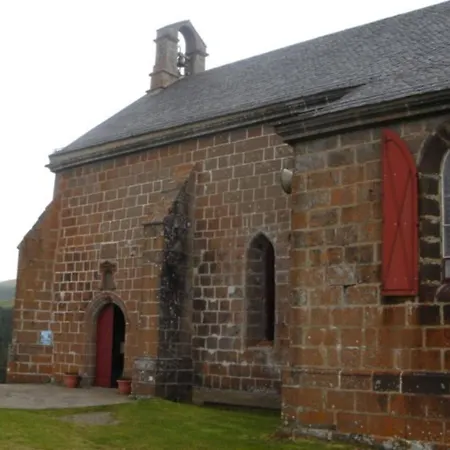 Maison De 2 Avec Jardin Clos A Et Saint Anastaise Besse-et-Saint-Anastaise